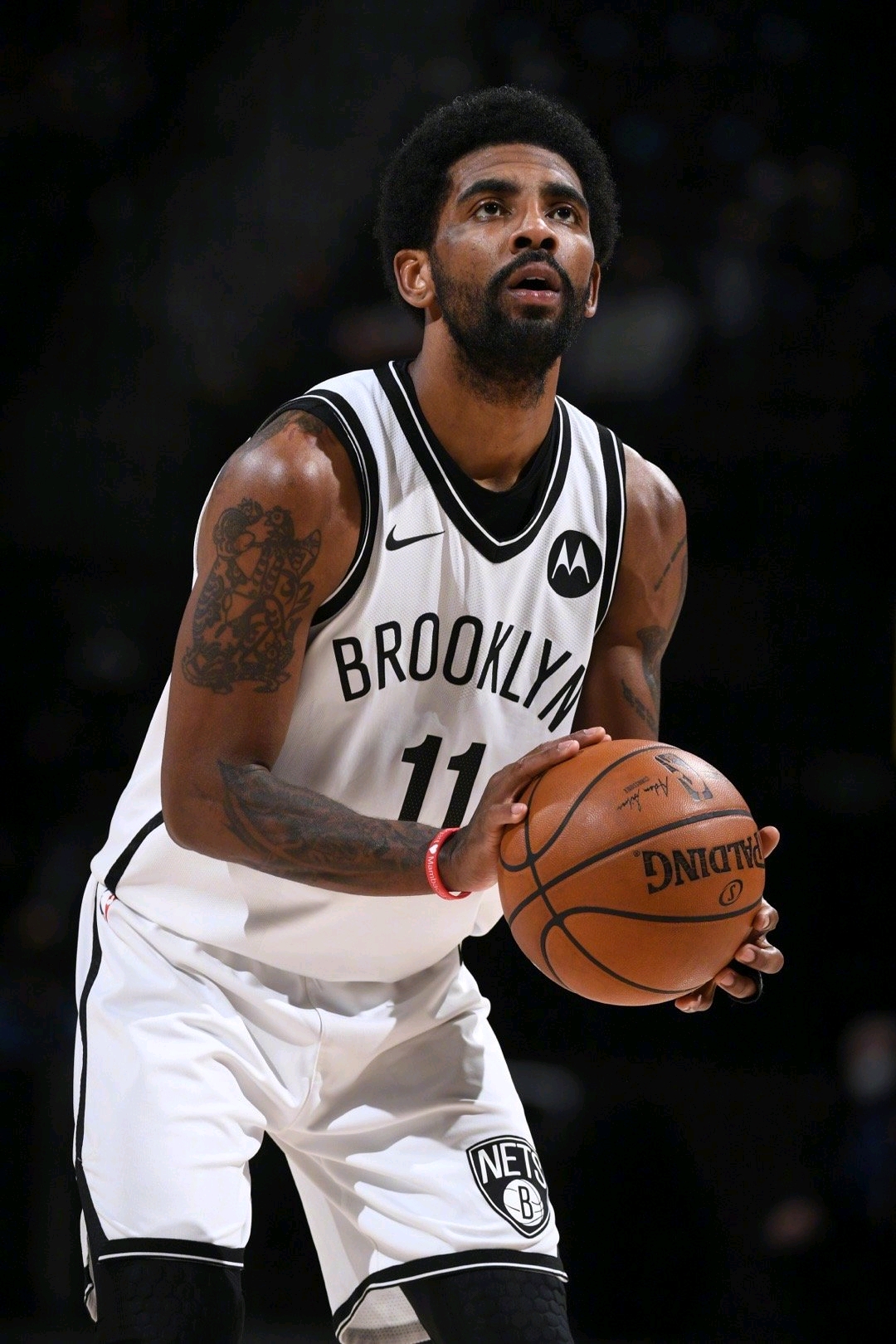 先投向能穿 先投向能穿